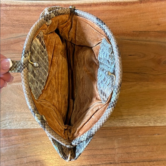 Snake Skin Vintage Clutch - Picture 3 of 6